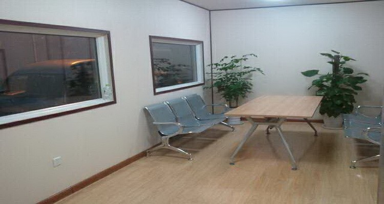 2017 High quality china modern prefabricated container houses for office