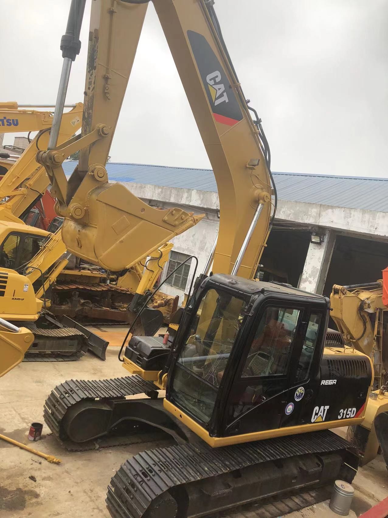 Used 6 Cylinder CAT Excavator 15T Operating Weight 2015-2021 Year 315D Excavator