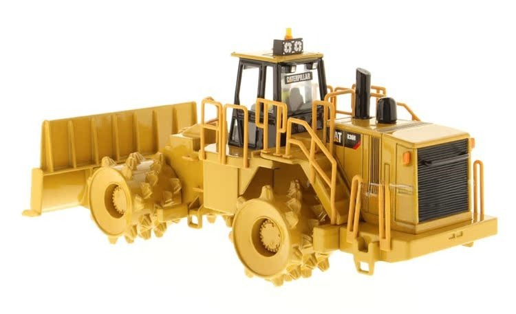 Caterpillar CAT 836H Compactor 1:50 Scale Diecast Model Collectible 85205