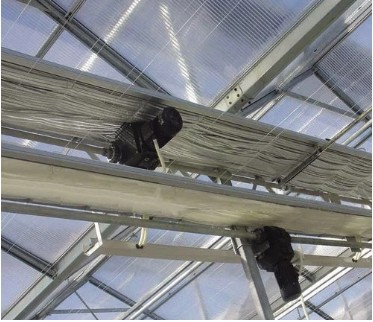 Black Greenhouse Kits Reducer Gear Motor For Ventilation With Glass Cover Material