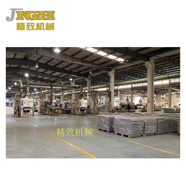 Evenly Vacuum Coating Machine Long Service Life High Efficiency Variable Frequency Adjustment
