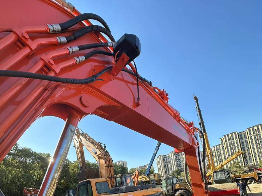 Hitachi ZX75US Excavator Arm