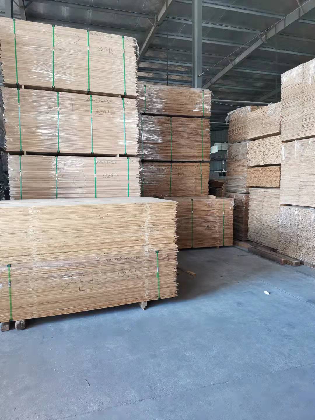 Vertical Construction Natural Bamboo Material for Furniture and Holiday Occasion