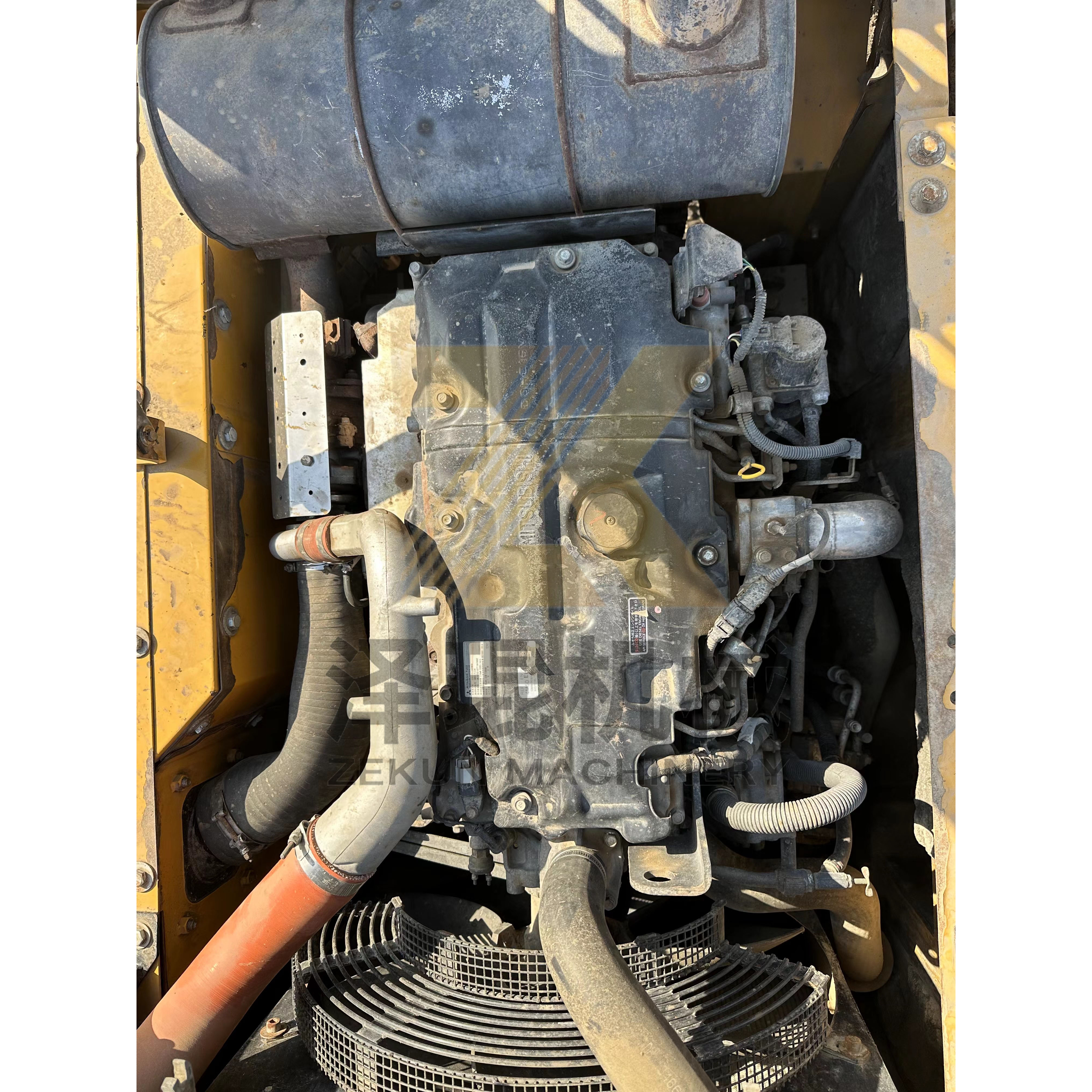 Low Hour Sany SY215C Excavator with 1.1m³ Bucket Capacity