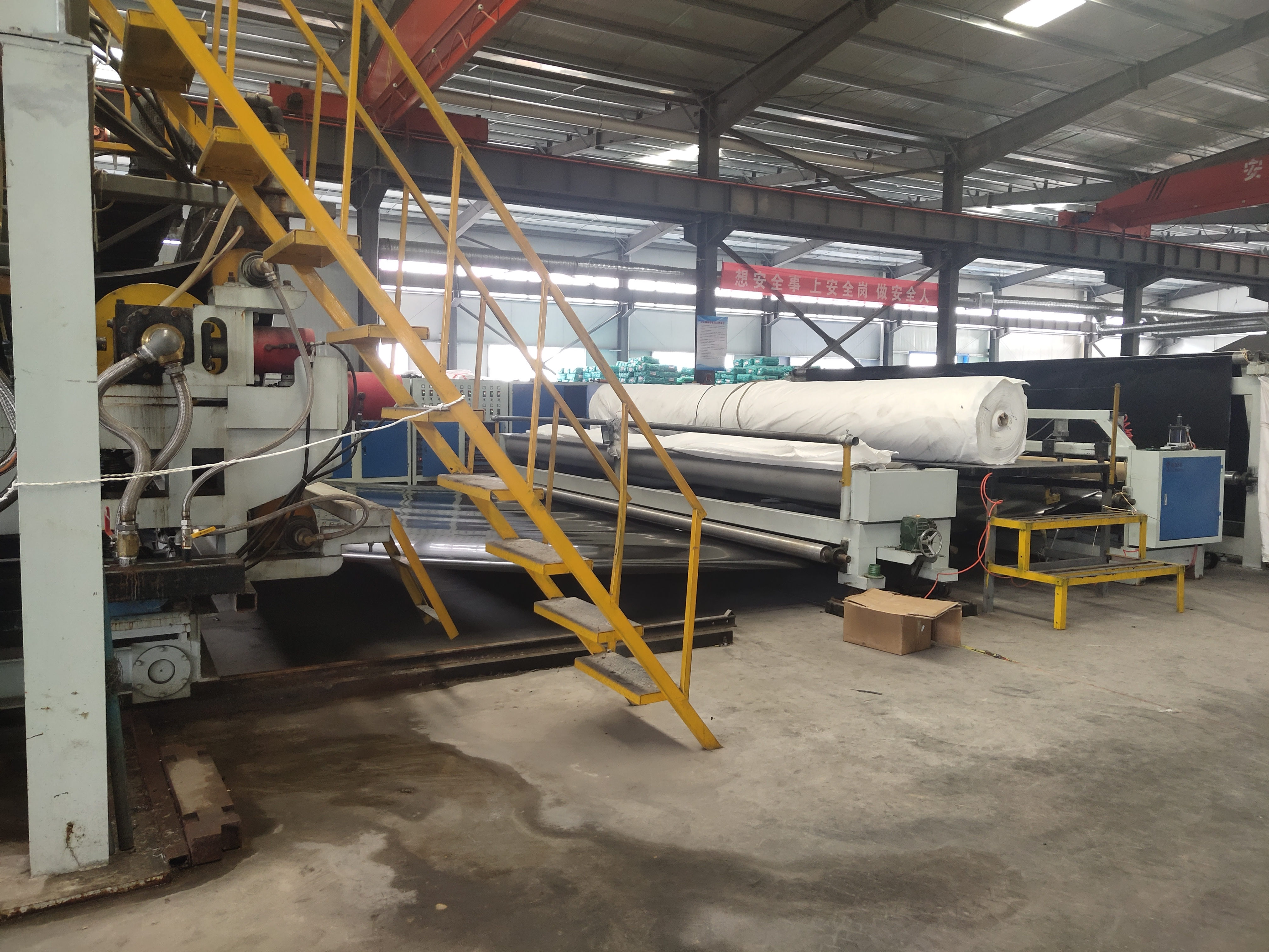 1.5mm HDPE Geomembrane Liner Cost Sheet for Waterproofing Project Solution Capability
