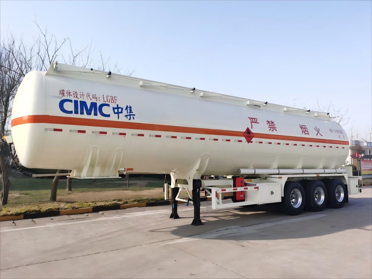 3 Axle 40000l Carbon Steel transport liquid or gaseous various chemical product carbon compounds heavy duty Fuel Tanker Trailer
