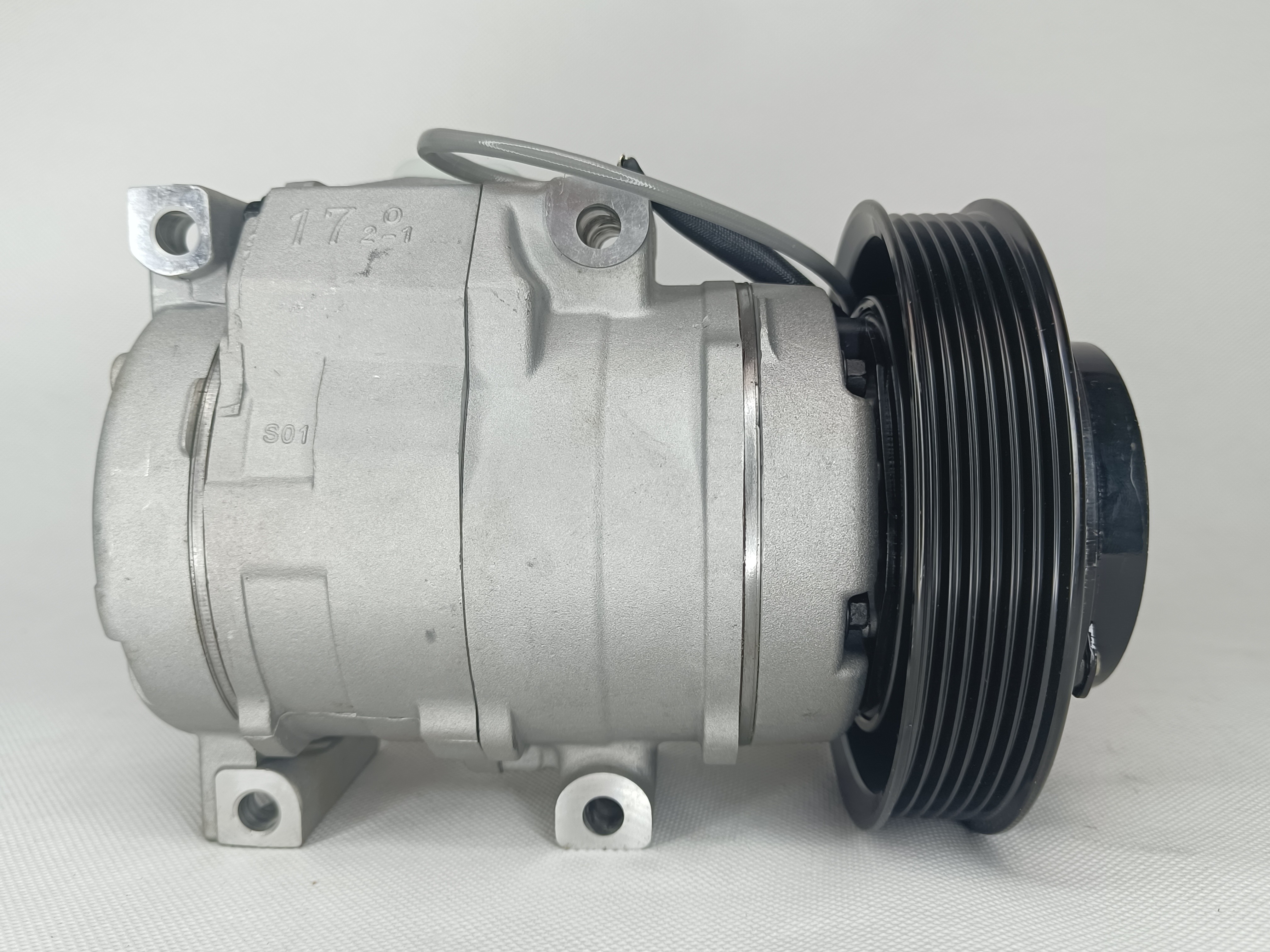 Auto Ac Conditioning Compressor For Toyota Corolla 8832002120 Compressor Assembly