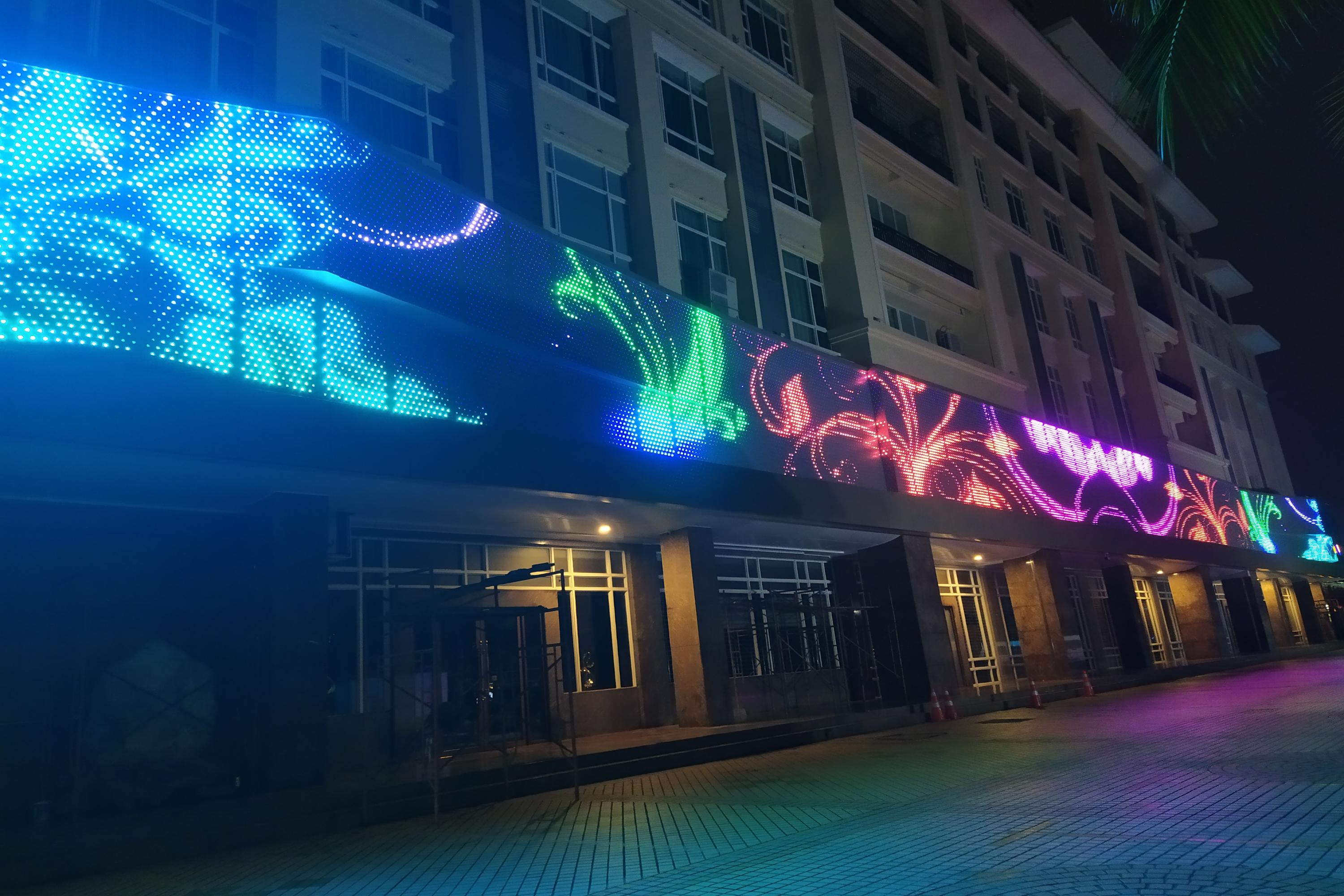 Outdoor LED Mesh Display For Building Facade Grey Flexible Stage Curtain IP67