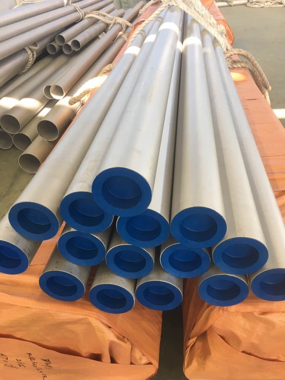 Nice nickel alloy 2.4360 tube monel 400 seamless pipe price per kg
