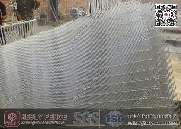 Hot dipped galvanised 358 mesh panel