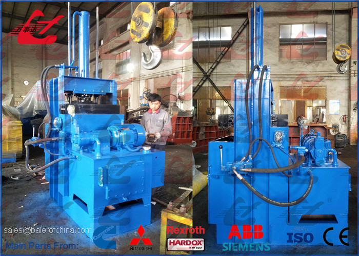30 Tons Pressing Force Hydraulic Drum Crusher Machine , Barrel Compactor Machine 1800kg