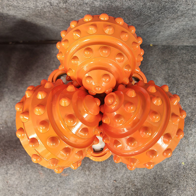 Composite Sealed Bearing Tricone Drill Bits For Rocks Forging Processing Type And Rocks Applicable