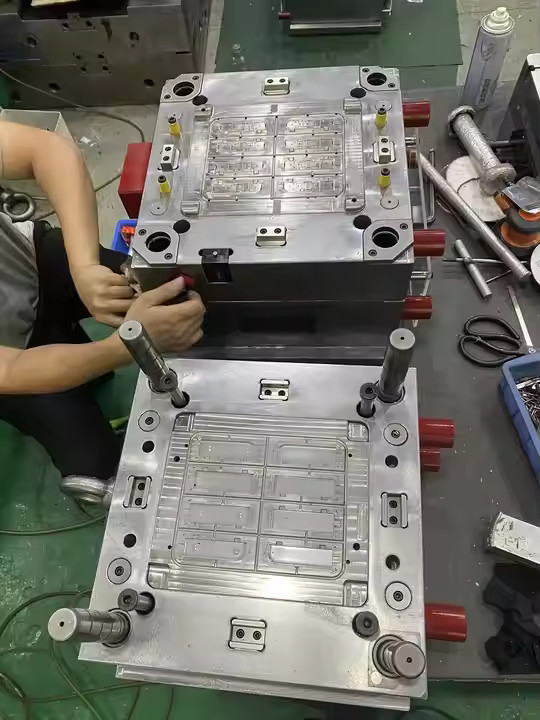 Plastic Injection Molding Service ABS Injection Molding Supplier Custom Plastic Mold