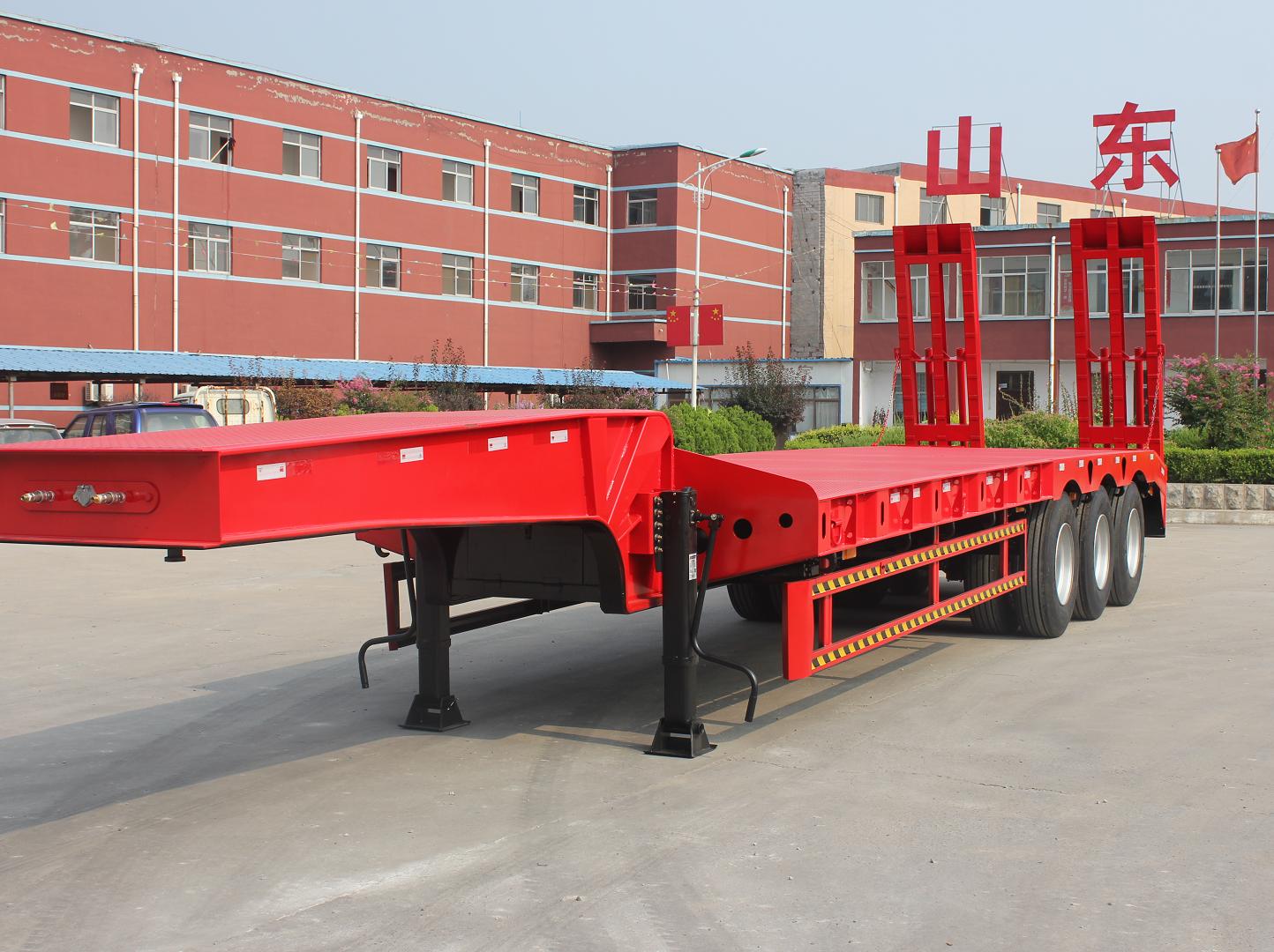 Max Payload 45 100 Tons 3 Axles Low Bed Semi Trailer for Excavator in South Africa