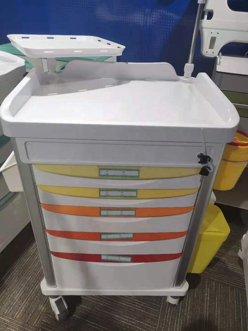 Durable Crash Cart Emergency Medical Equipment Trolley Equipment 520MM