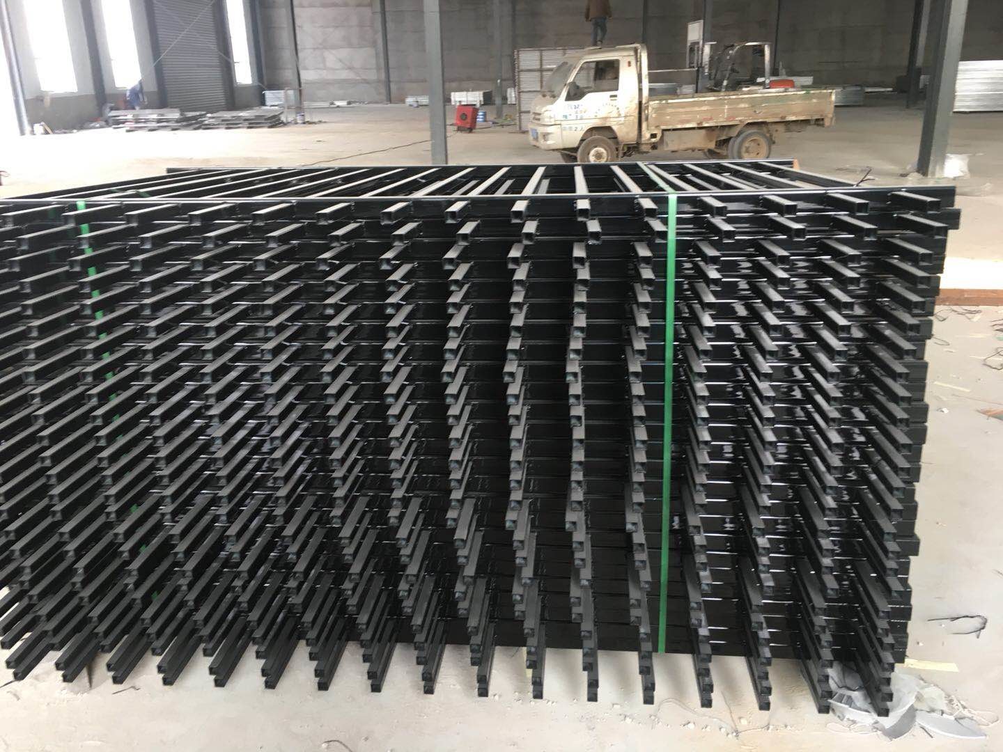 PVC coated black color Rail steel panel fence for Australia market / Temporary Swimming pool fence / Ornamental wrought