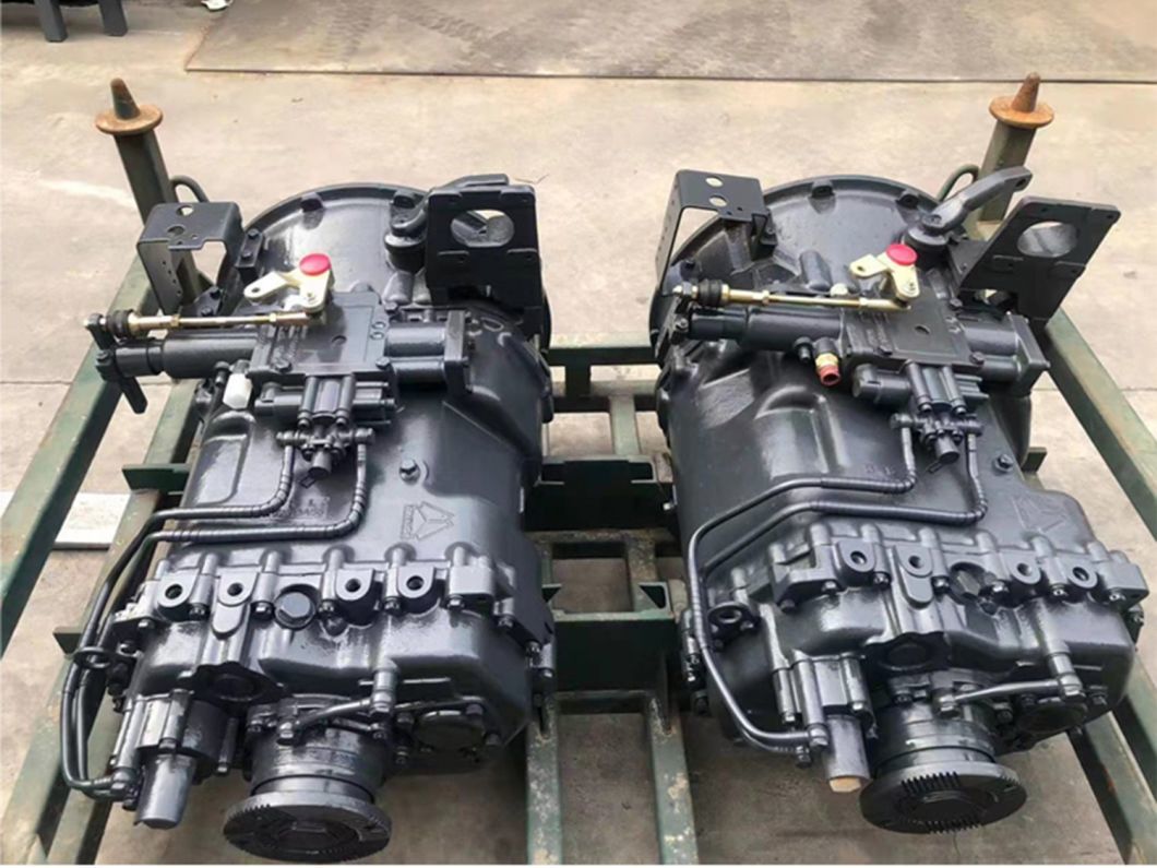 Hw19710 Gearbox Sinotruk HOWO Truck Parts Transmission Hw19710090610