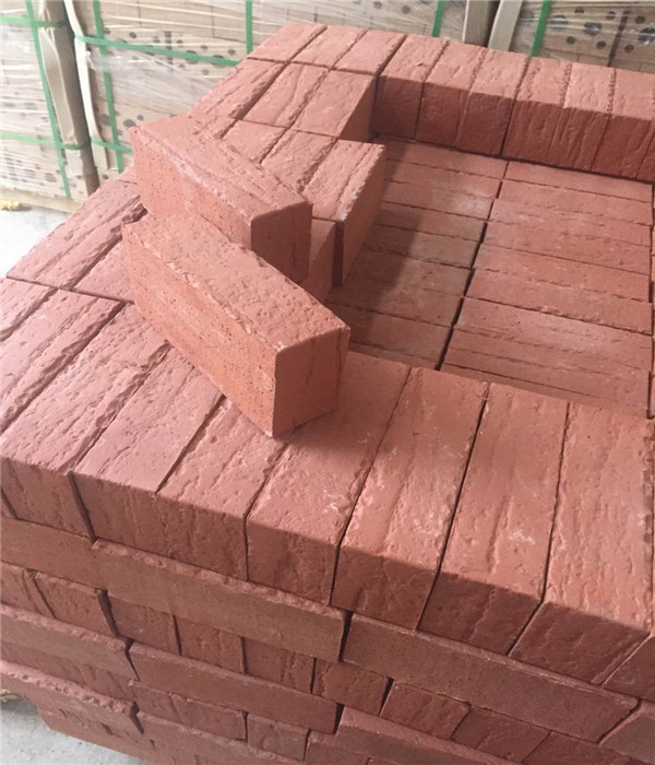 Red Solid Clay Brick With Antique Brick Face For House Building Wall Construction 210 x 100 x 65 mm