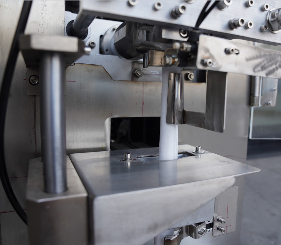 VFFS Ultrasonic Sealing Packaging Machine For Zihi Pot Fever Package Powder Sachet Bag