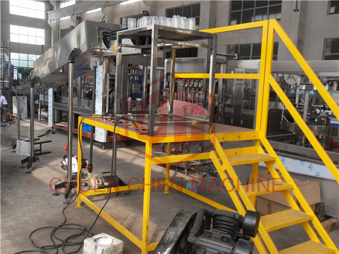 Volumetric Liquid Filling Capping And Labeling Machine Linear Filling Type