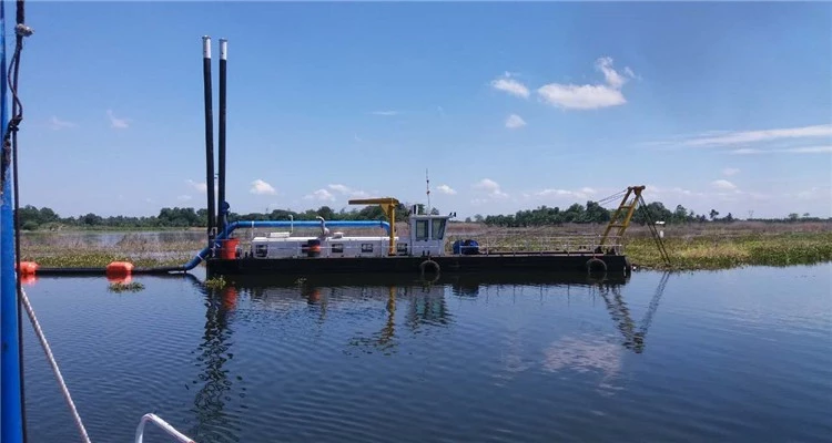 6000CBM/H Gold Suction Dredge Waterway Deepening Dredger Ship River Cleaning