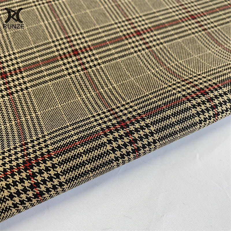 Medium Weight Recycled Polyester Woven RPET Yarn Dyed Check Fabric for Blazers and Formal Suits