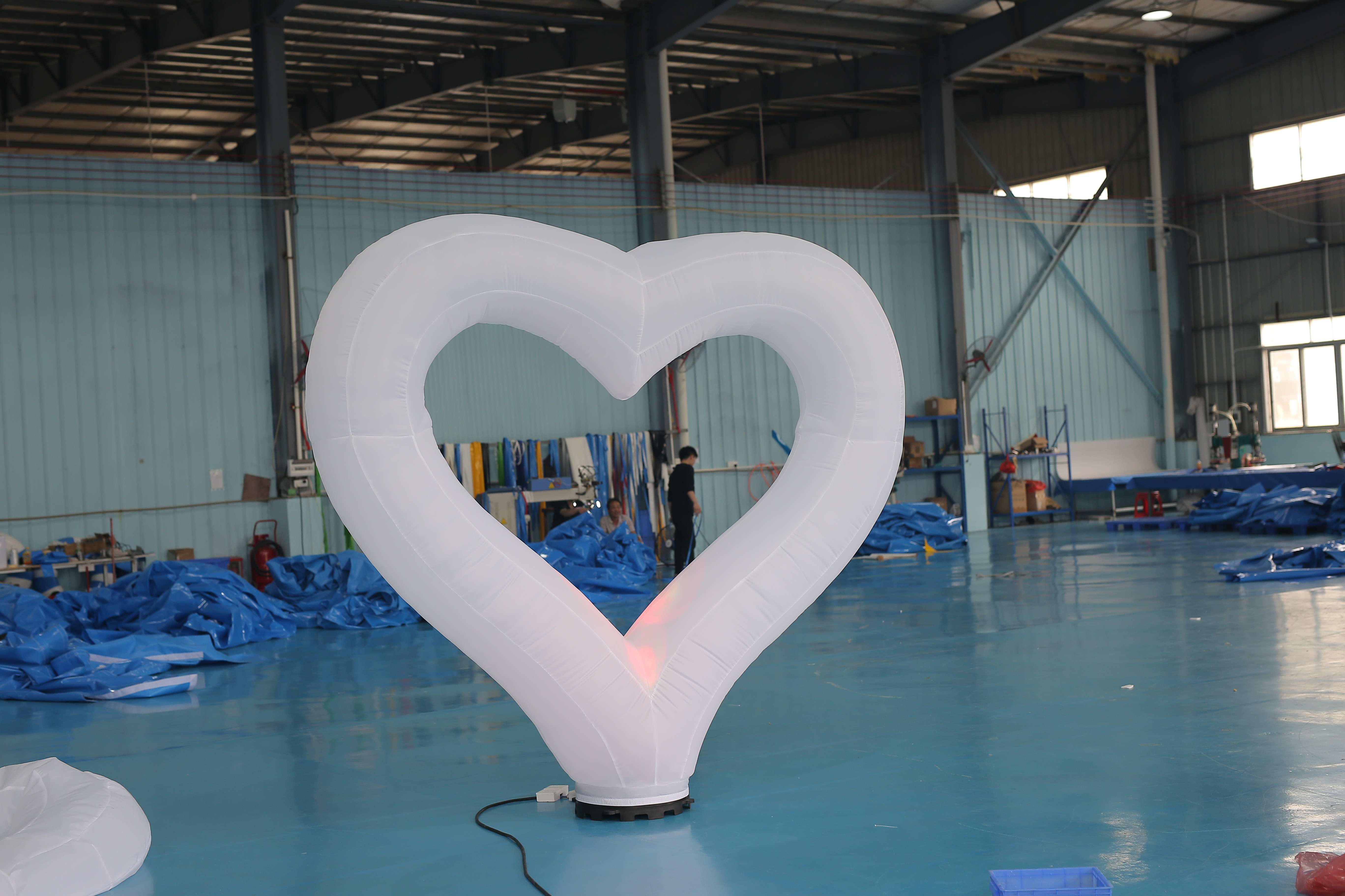 2.5M Diameter Inflatable Lighting Decoration Heart Belt LED Light
