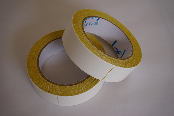 Heat Proof Double Sided Adhesive Carpet Tape Cloth Base Hot Melt No Residue