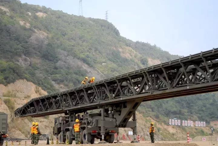 Bridge Width 4m China Harzone Mechanized Bridge 51m Fast Bridge