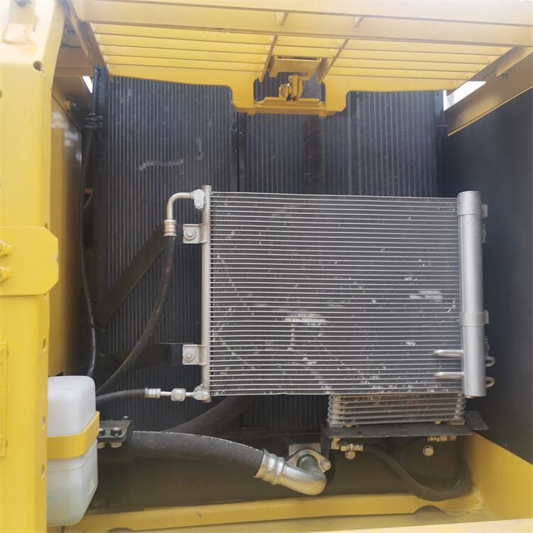 Used Original Japan Komatsu PC220-8 Excavator Good Condition Hydraulic Pump Original