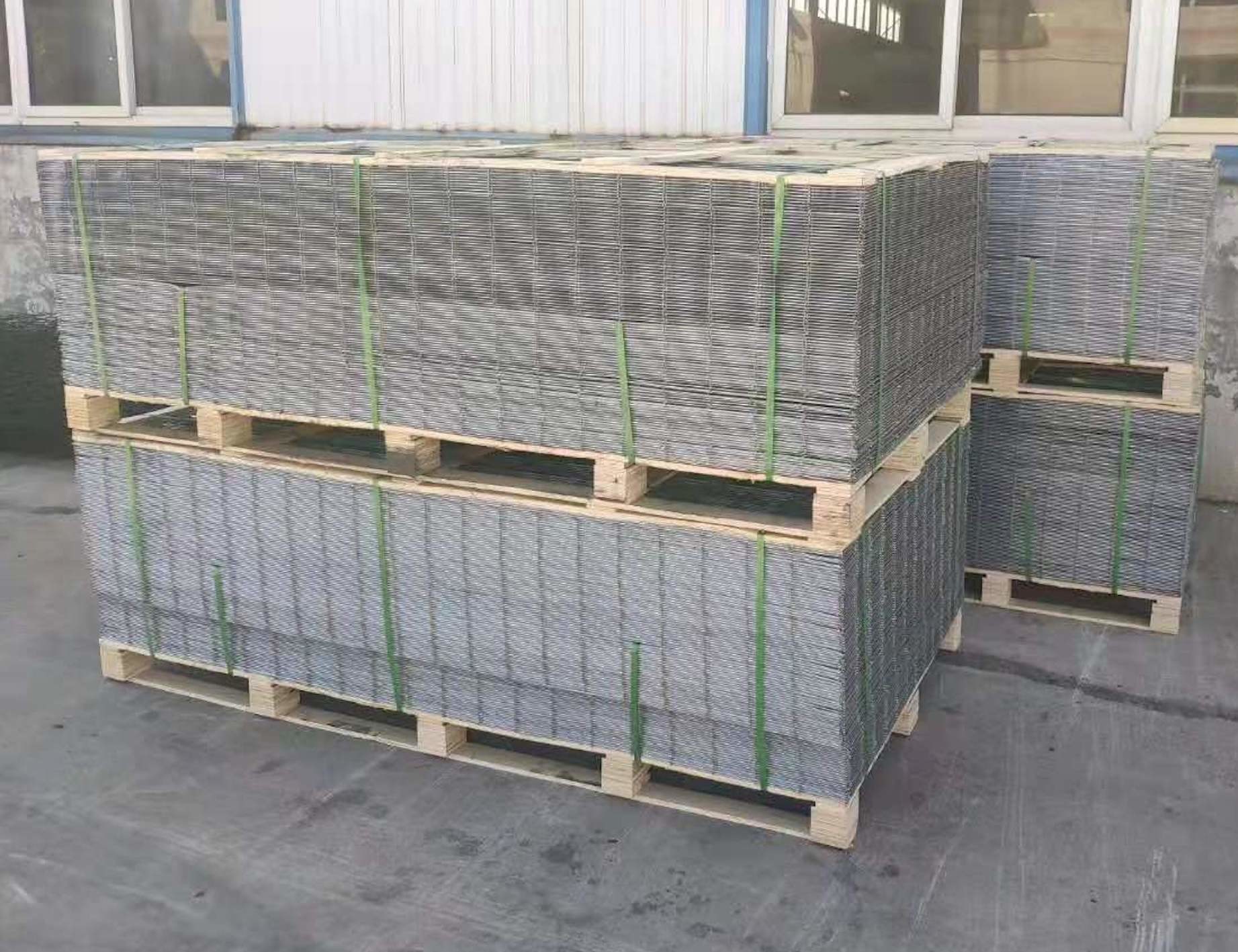Farm Mesh Fencing 30m Welded Wire Mesh Stainless Steel Wire 201