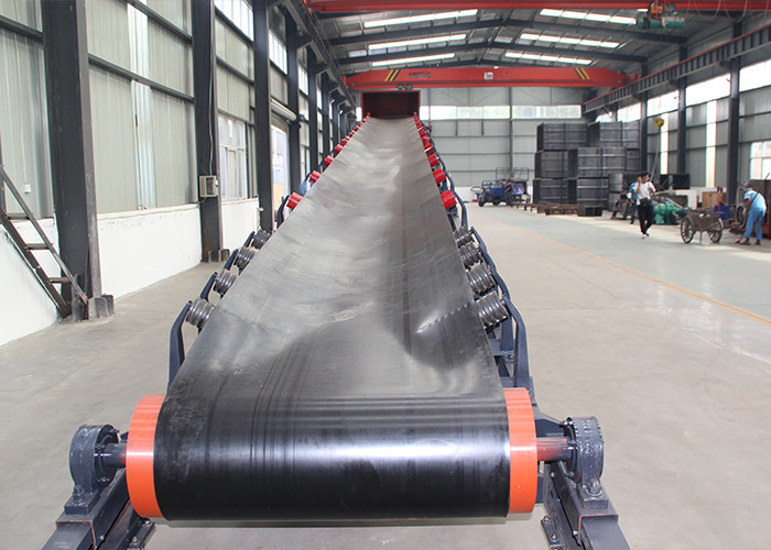 Specialized Unloading Mobile Belt Conveyor For Bulk Material