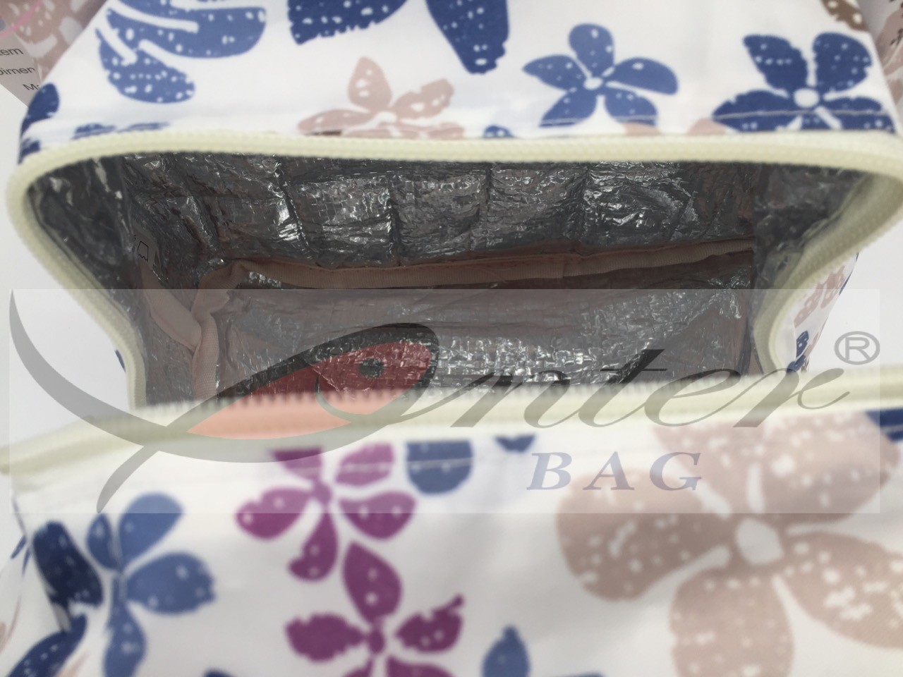 Eco Friendly Fresh Keeping Outdoor Lunch Bag Foldable For Field Trips / Holiday
