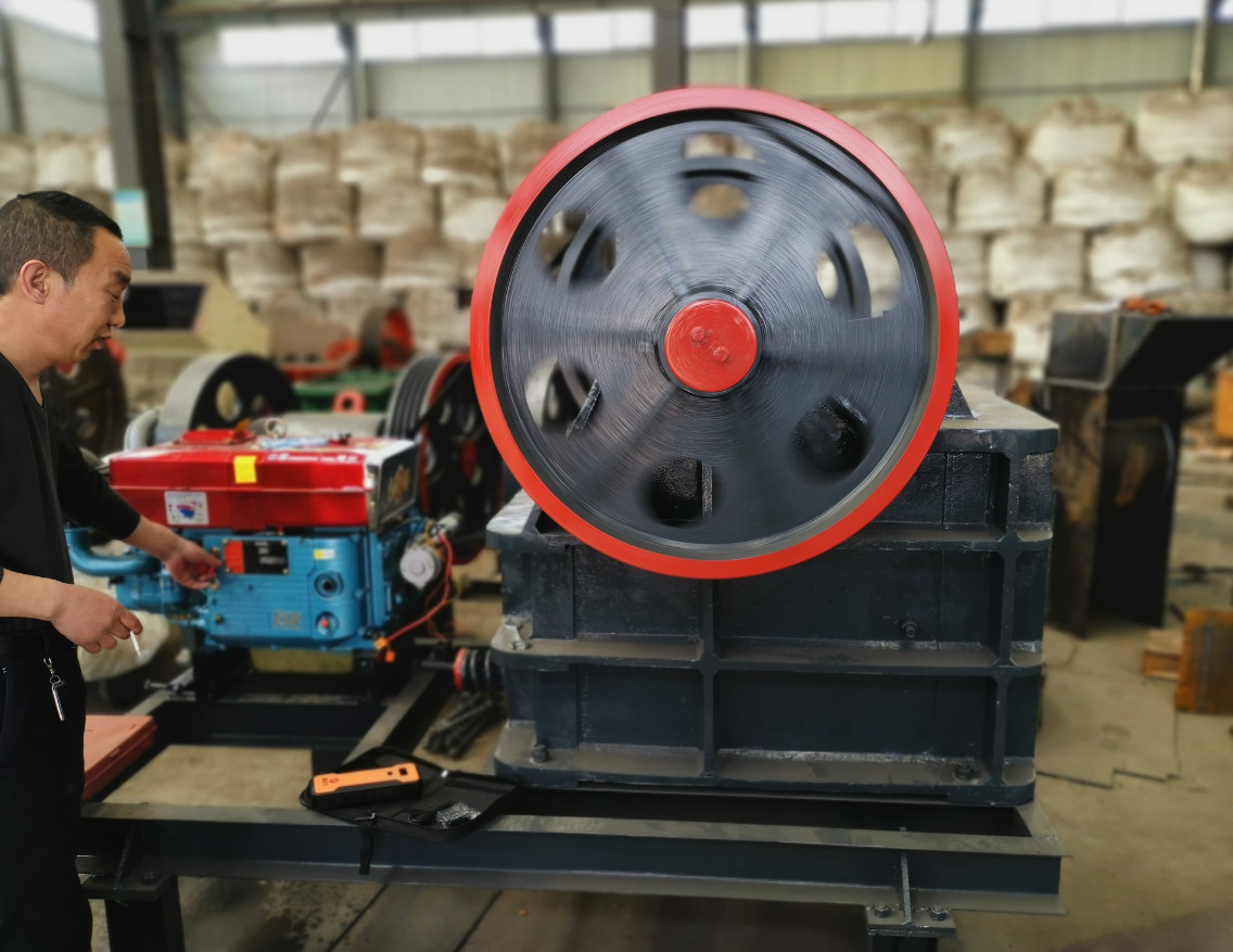 PE250x400 Small Medium Capacity Jaw Stone Crusher Machine