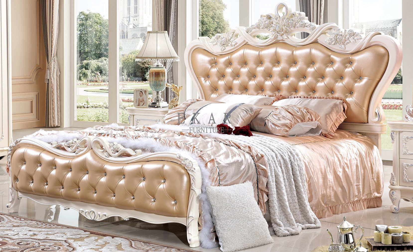 Luxury Classic European Set Antique King Size Bed