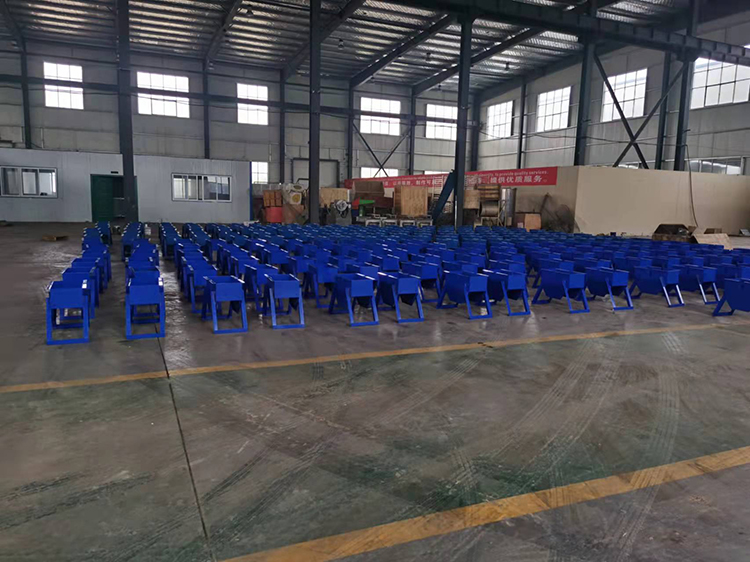 Household Fiber Decorticating Machine , Blue Easy To Operate Peanut Sheller Machine