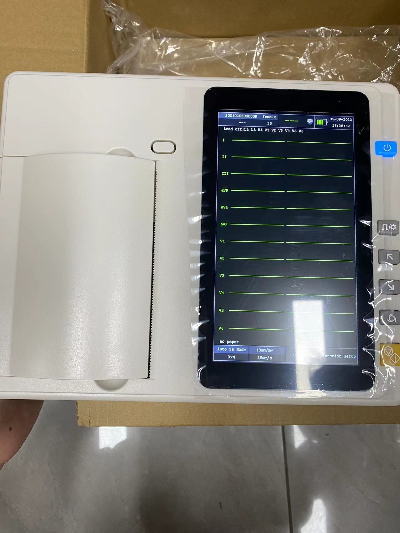 12 Leads Ecg Machine Touch Screen 3 Channel Professional EKG Device For Hospital