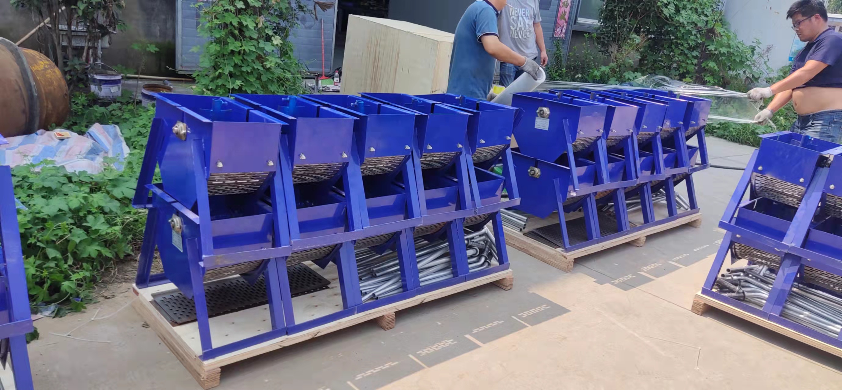 Household Fiber Decorticating Machine , Blue Easy To Operate Peanut Sheller Machine