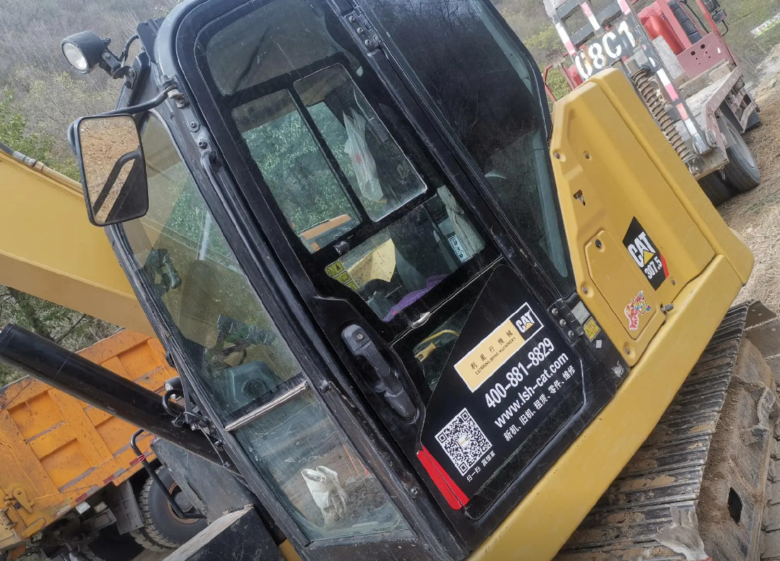 Mini Excavator Selling With Thumbs Small Used Caterpillar Excavator 307.5