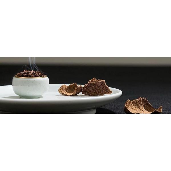 Long Burning Natural Agarwood Incense Sticks Designed to Deliver Consistent Fragrance Enhancing Spiritual Practices