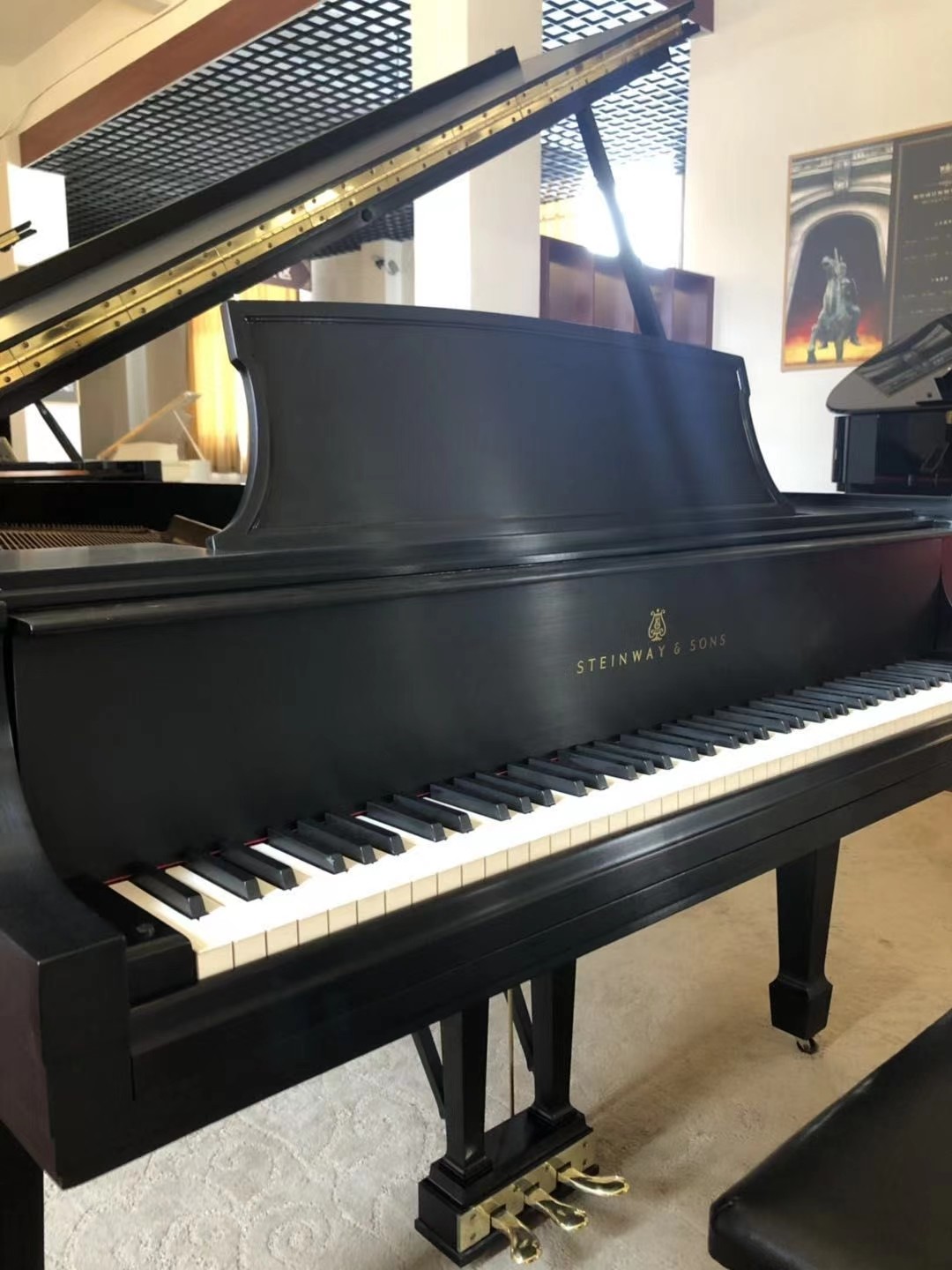 Best Price Acoustic upright second hand piano Black Color with second hand piano bench and accessories pre owned