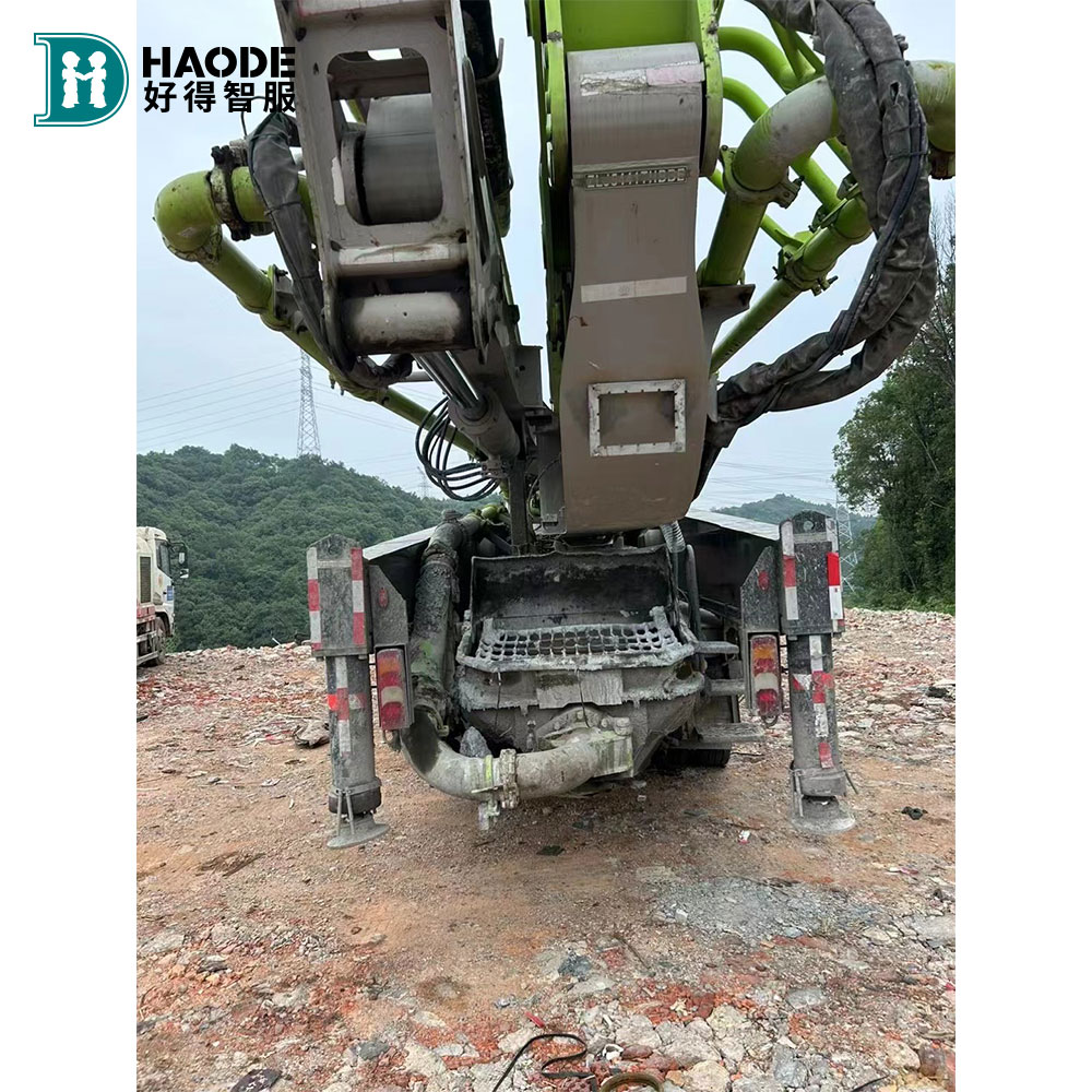 Zoomlion 5351THB 59m Hydraulic Truck Mounted Concrete Line Pump