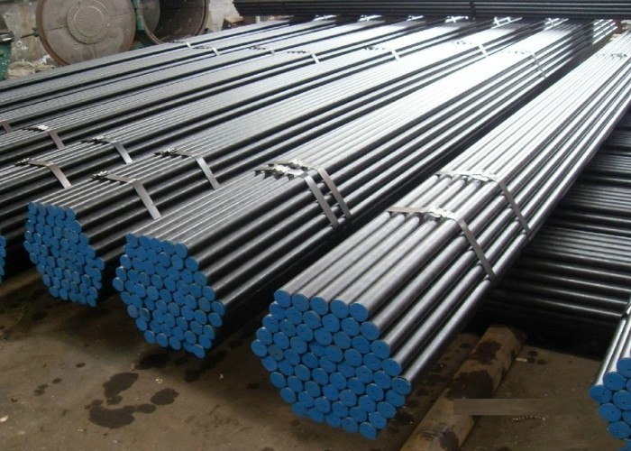 API 5L ASTM A53 A106 Seamless Steel Pipe With Black Coating Bevelled End