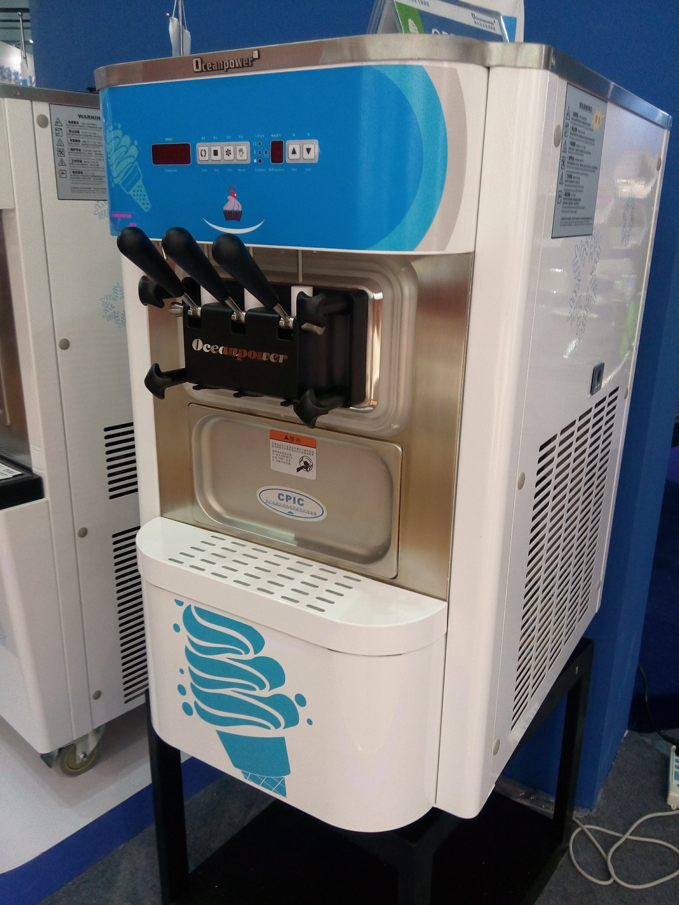 30L/hour Oceanpower 3 flavors table top soft frozen yogurt Ice Cream Machine machine OP130