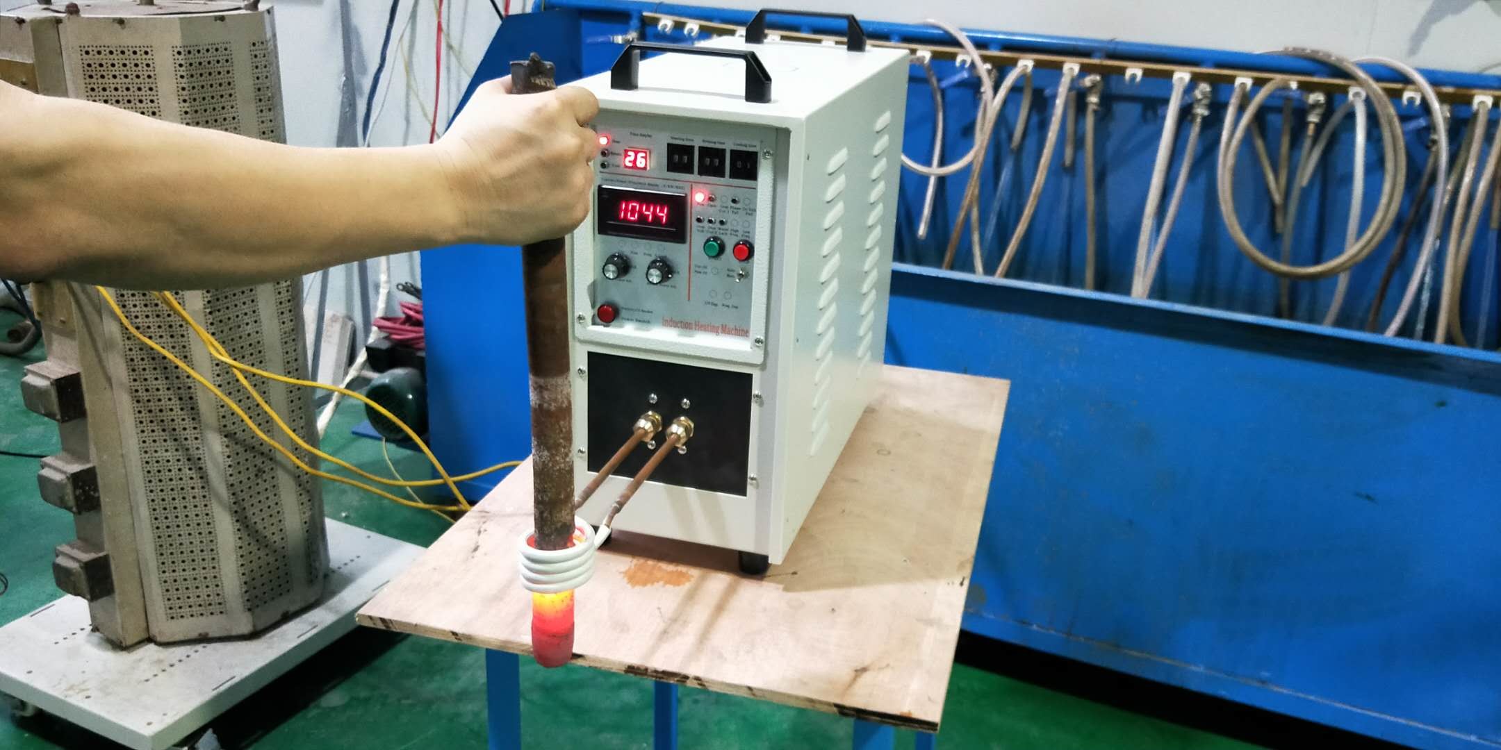 60KW Fast Induction Brazing Machine For Heat Distributor And Alumininum Heat Exchanger