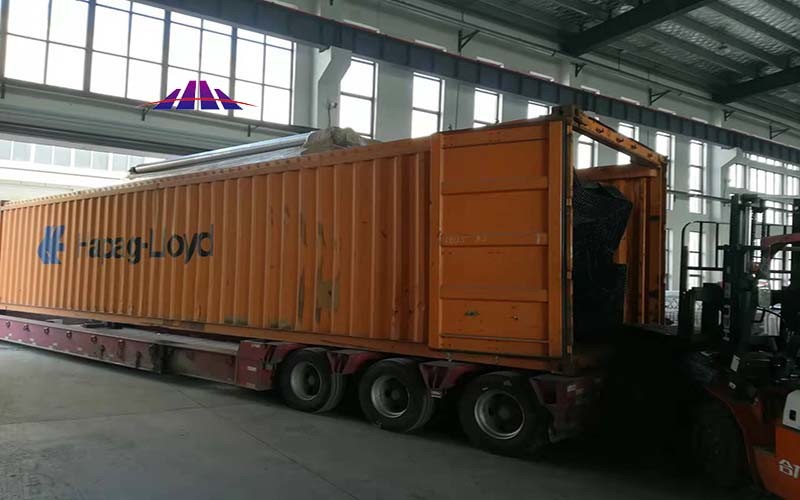 2.4m Spunbond Nonwoven Fabric Machinery For Protective Doctor Gown