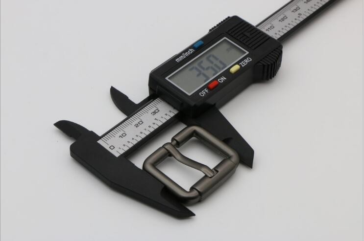 Custom Bag Accessories Western 24.9 MM Matte Gunmetal Color Metal Italy Pin Buckle Belt Buckle