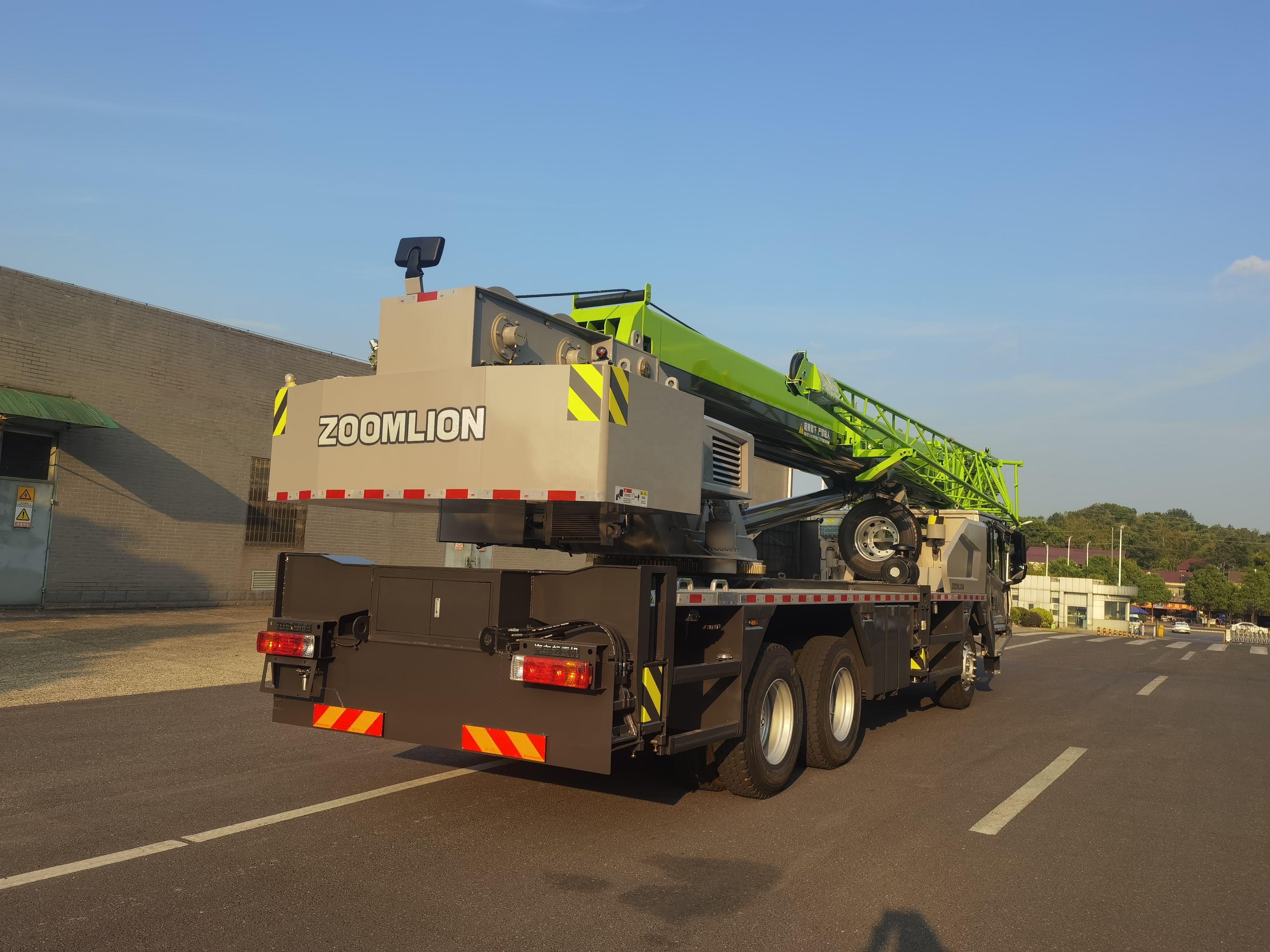 45ton MOOG Hydraulic Pump Truck Cranes Superior Performance for Heavy Duty Projects