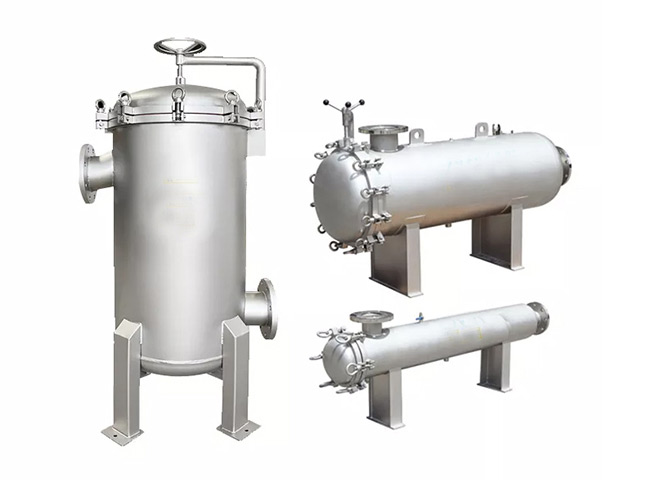 High flux cartridge filter housing