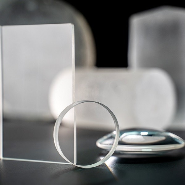 LiF Infrared Optics For Windows Prisms And Lenses In Visible And Infrared Range